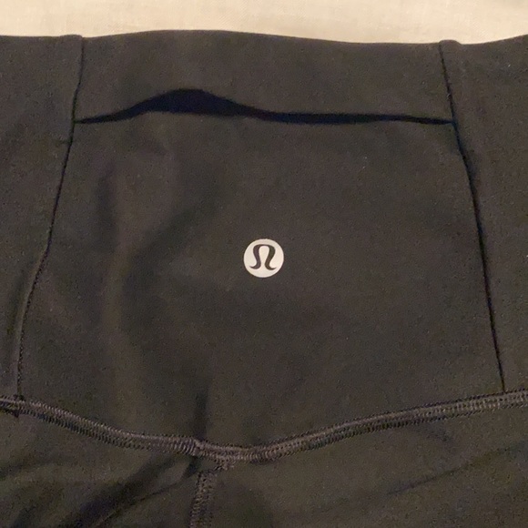 Lululemon - Mapped Out Leggings! - Picture 2 of 3